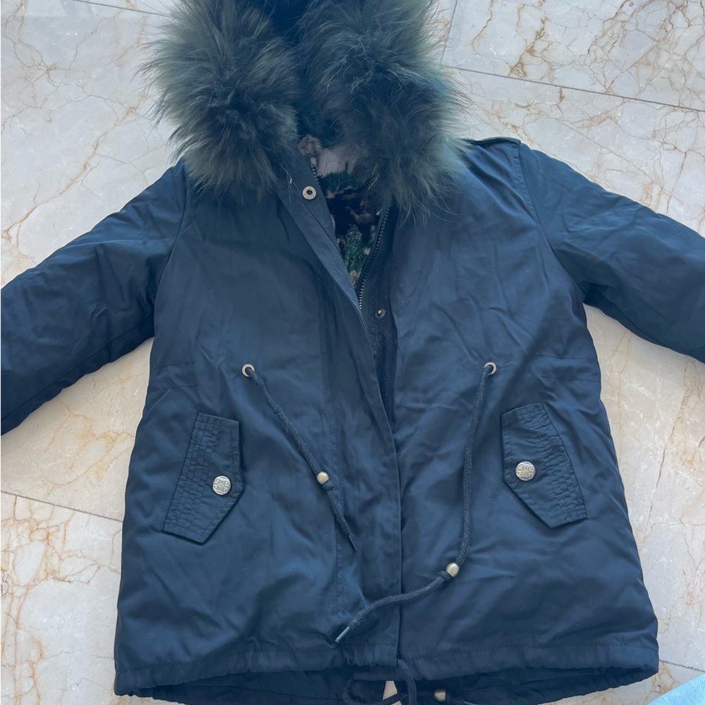 Kids size 6 fur lined parka - Picture 3 of 5